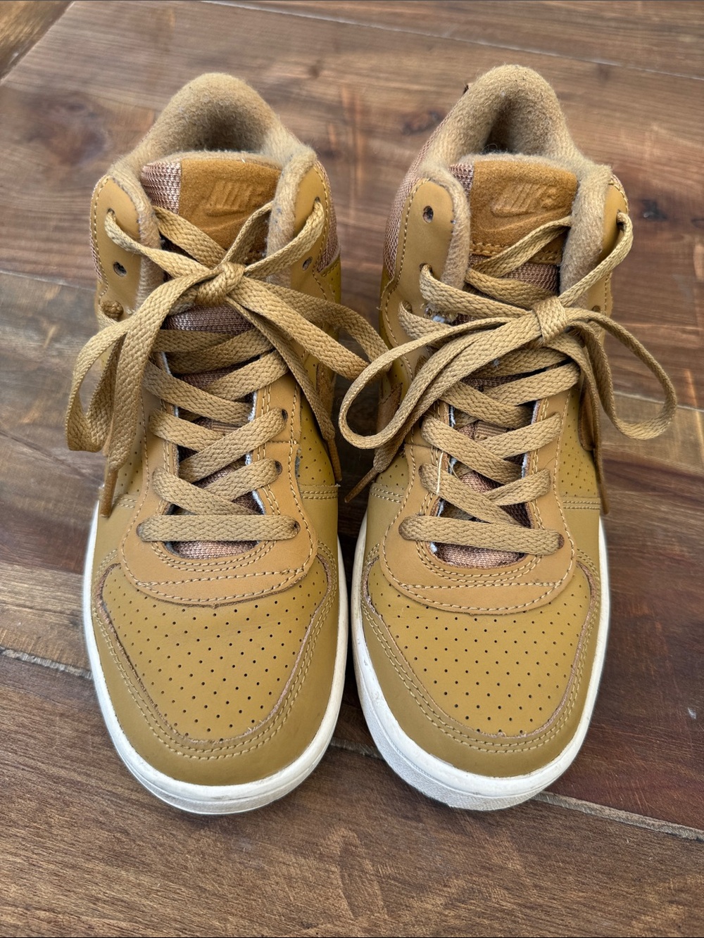 Nike Kids Sneakers Tan/White Leather High-Top